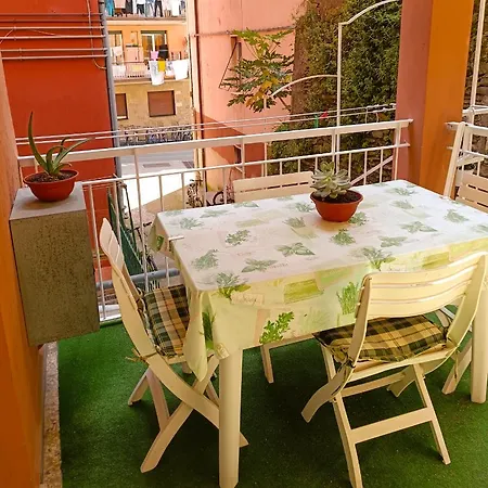 Classic Monterossino In Old Town Apartamento