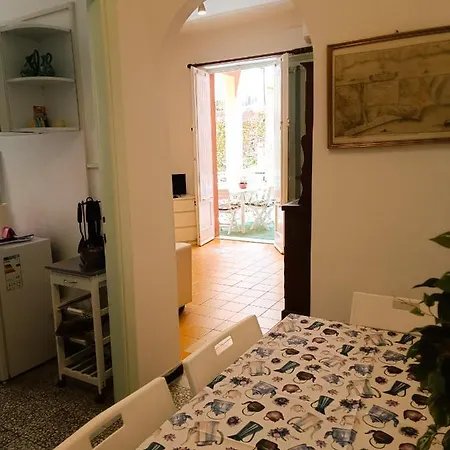 Classic Monterossino In Old Town Monterosso al Mare