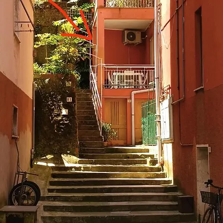 Classic Monterossino In Old Town * Monterosso al Mare